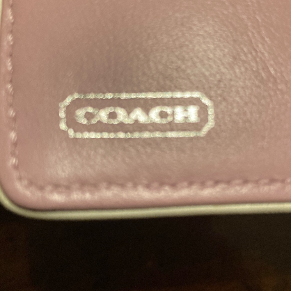 Coach EUC Penelope White Leather Clutch Wallet with Silver logo on front flap. - Picture 6 of 15